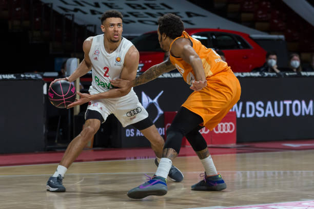 俱乐部需要 俱乐部需要