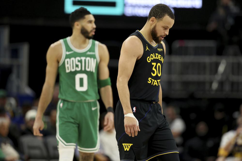 球员在谈到 球员在谈到